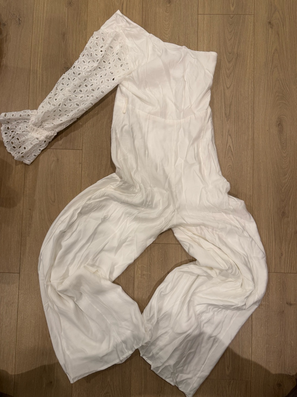 Chicways White One-Shoulder Eyelet Sleeve Jumpsuit - Women's
